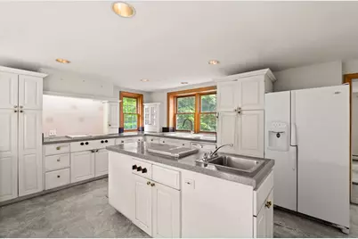 70 Baker Ave, Concord, MA 01742 - Photo 11