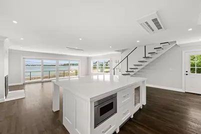 153 Edgewater Drive, Quincy, MA 02169 - Photo 15