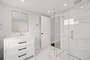 153 Edgewater Dr, Quincy, MA 02169 - Photo 21