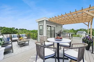 153 Edgewater Dr, Quincy, MA 02169 - Photo 3