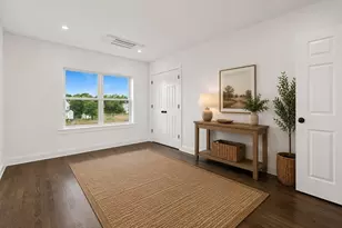 153 Edgewater Dr, Quincy, MA 02169 - Photo 31