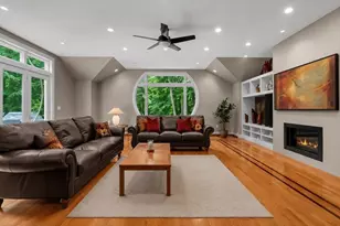 22 Tanglewood Rd, Wellesley, MA 02481 - Photo 11