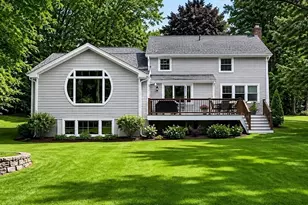 22 Tanglewood Rd, Wellesley, MA 02481 - Photo 27
