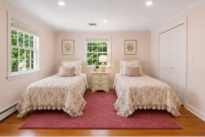 22 Tanglewood Road, Wellesley, MA 02481 - Photo 19