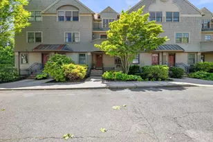 27 West St, Beverly, MA 01915 - Photo 3