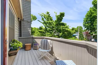 27 West St #11, Beverly, MA 01915 - Photo 23