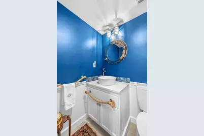 27 West St #11, Beverly, MA 01915 - Photo 19