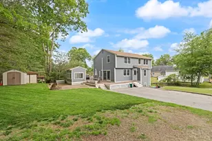 175 Lake Shore Ave, Hamilton, MA 01982 - Photo 3