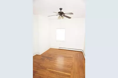 13 Myrtle St #1st FL, Lowell, MA 01850 - Photo 5