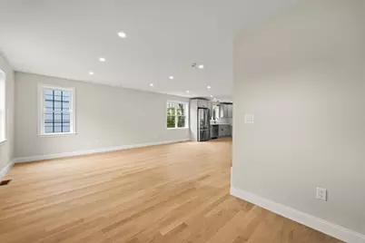 33 Glendale Ave, Brockton, MA 02301 - Photo 3