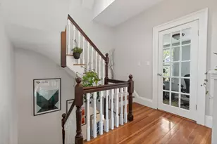 62 Hudson St, Somerville, MA 02143 - Photo 21