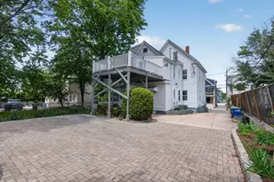 62 Hudson St, Somerville, MA 02143 - Photo 25