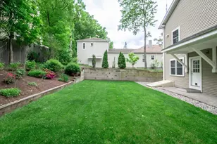 20 Sherman St, Needham, MA 02494 - Photo 5