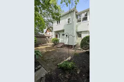 20 Riverview Ave, Waltham, MA 02453 - Photo 5