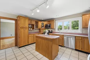 24 Worcester St, Grafton, MA 01519 - Photo 7