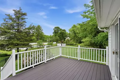 6 Hillcrest Rd, Bedford, MA 01739 - Photo 25