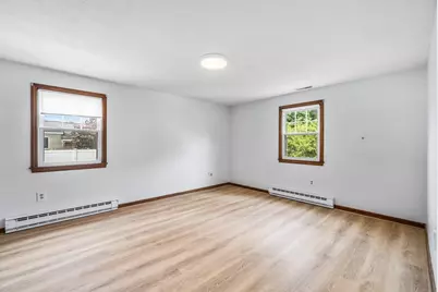 14 Weybossett St, Methuen, MA 01844 - Photo 13