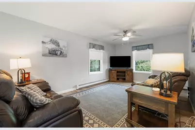 89 Trefton Avenue, Weymouth, MA 02188 - Photo 7