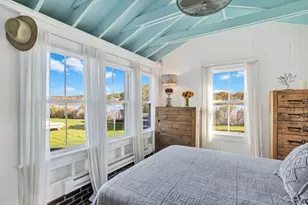 312 E Chop Dr, Oak Bluffs, MA 02557 - Photo 17
