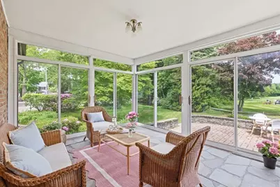 127 Larchmont Road, Melrose, MA 02176 - Photo 21