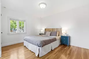 127 Larchmont Rd, Melrose, MA 02176 - Photo 17