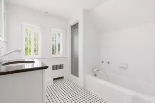 127 Larchmont Rd, Melrose, MA 02176 - Photo 29