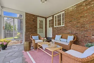 127 Larchmont Rd, Melrose, MA 02176 - Photo 19
