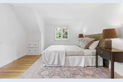 127 Larchmont Road, Melrose, MA 02176 - Photo 27