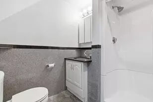 127 Larchmont Rd, Melrose, MA 02176 - Photo 33