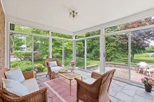 127 Larchmont Rd, Melrose, MA 02176 - Photo 21