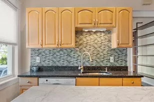 20 George St, Cambridge, MA 02140 - Photo 3