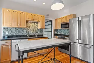 20 George St, Cambridge, MA 02140 - Photo 11