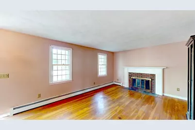 85 Fox Hill Dr, Bridgewater, MA 02324 - Photo 5