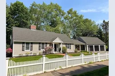3 Sprague Rd, Wellesley, MA 02481 - Photo 1