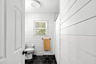 178 Tremont St, Carver, MA 02330 - Photo 21