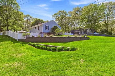 9 Woodridge Rd, Sandwich, MA 02537 - Photo 3