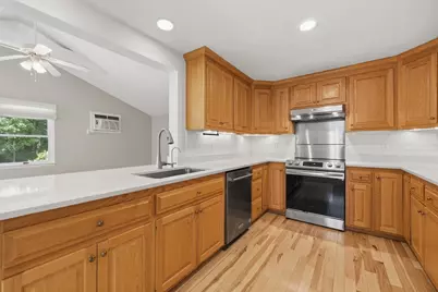 14 Hemlock Drive, Medway, MA 02053 - Photo 7
