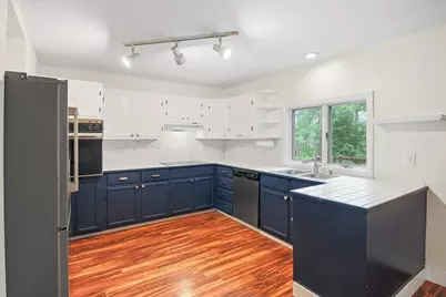 856 N Main St, Orange, MA 01364 - Photo 15