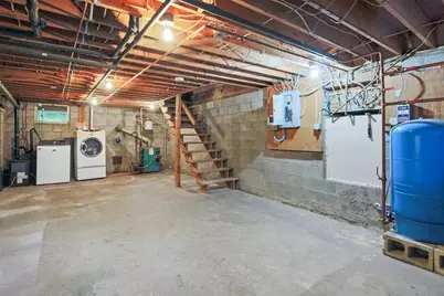 856 N Main St, Orange, MA 01364 - Photo 29