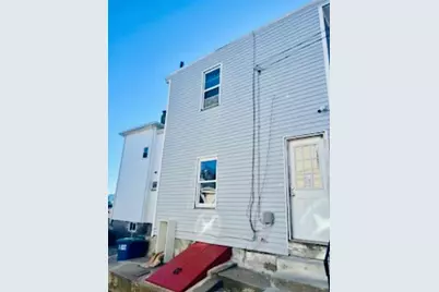 367 McGrath Hwy #1, Somerville, MA 02143 - Photo 3