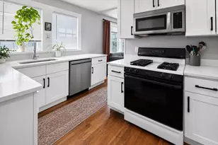 51-53 S Waverly St, Boston, MA 02135 - Photo 11