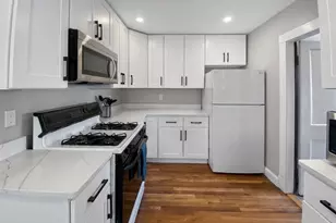 51-53 S Waverly St, Boston, MA 02135 - Photo 9