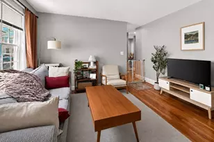51-53 S Waverly St, Boston, MA 02135 - Photo 5