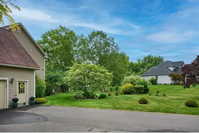 1 Spring Mdws, South Hadley, MA 01075 - Photo 33