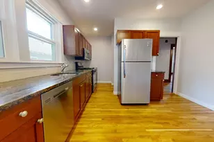 39 Commonwealth Rd, Watertown, MA 02472 - Photo 9