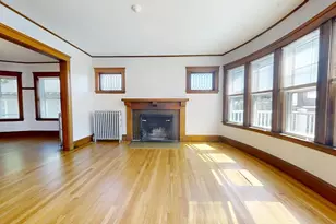 39 Commonwealth Rd, Watertown, MA 02472 - Photo 3