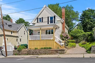 28 Hawthorne St, Lynn, MA 01902 - Photo 3