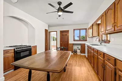 28 Hawthorne St, Lynn, MA 01902 - Photo 15