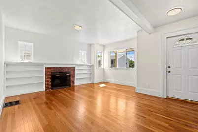 28 Hawthorne St, Lynn, MA 01902 - Photo 9