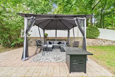 36 Ellis Street, Woburn, MA 01801 - Photo 37